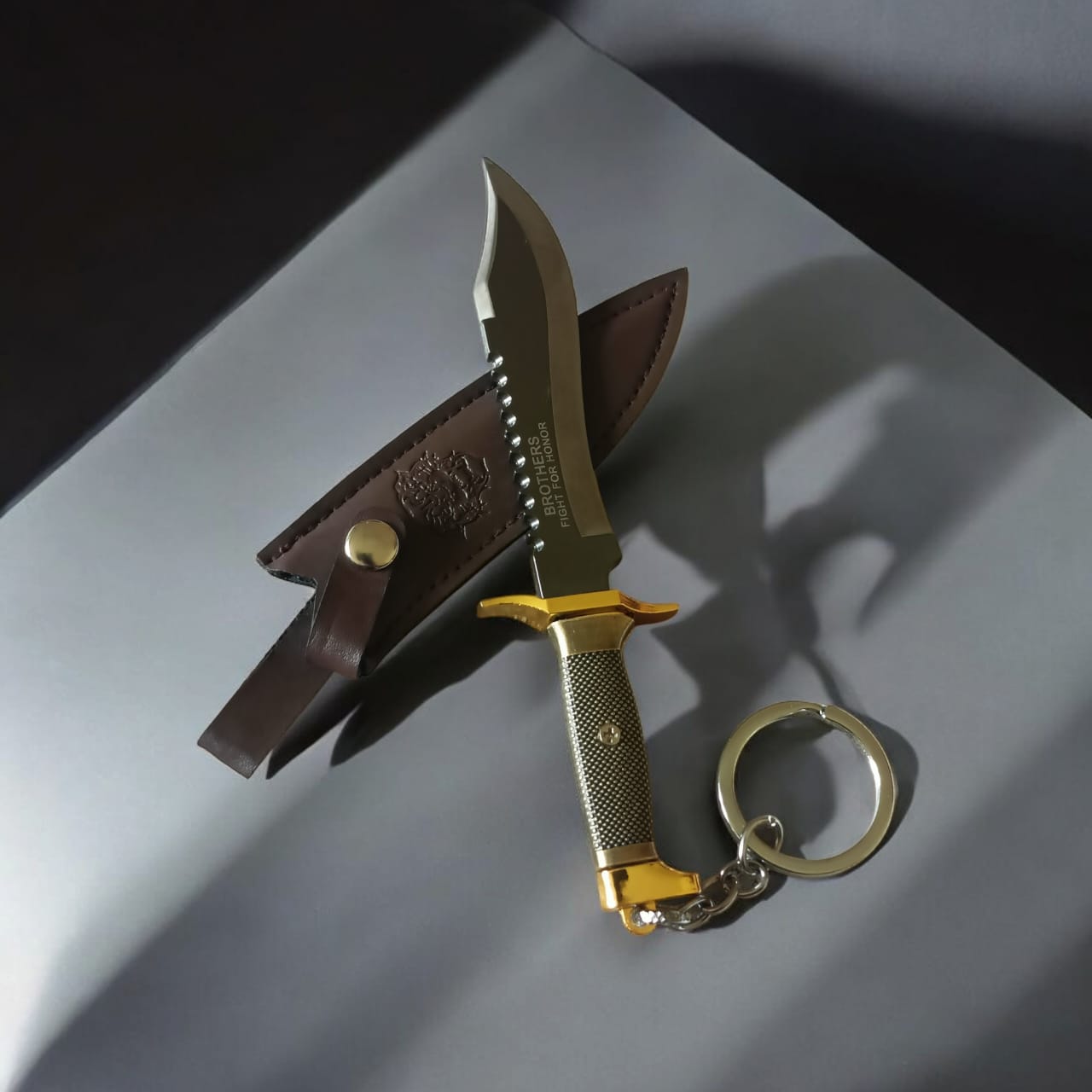 Tactical Knife Keychain - Perfect Keyring for PUBG Fans & Action Game Enthusiasts | Unique Gift Idea with Blunt Edges for Bike, Car, Home, or Office